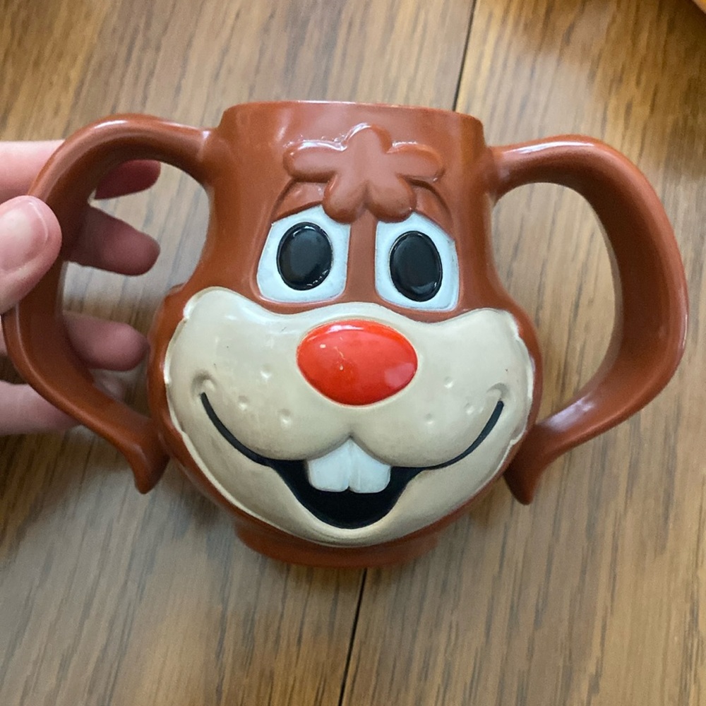Nestles nesquik chocolate bunny cup plastic